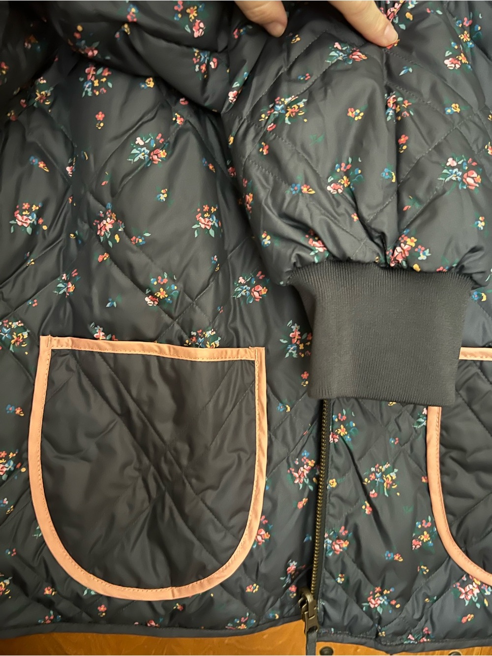The Great x Eddie Bauer Reversible Down Bomber Jacket Size Large - Picture 7 of 12